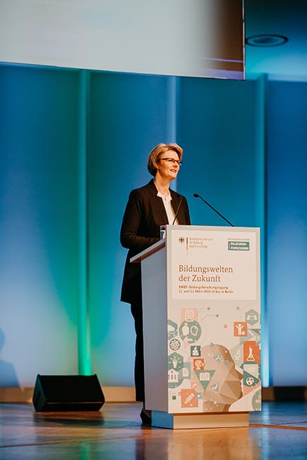 Bundesbildungsministerin Anja Karliczek eröffnete die BMBF-Bildungsforschungstagung 2019